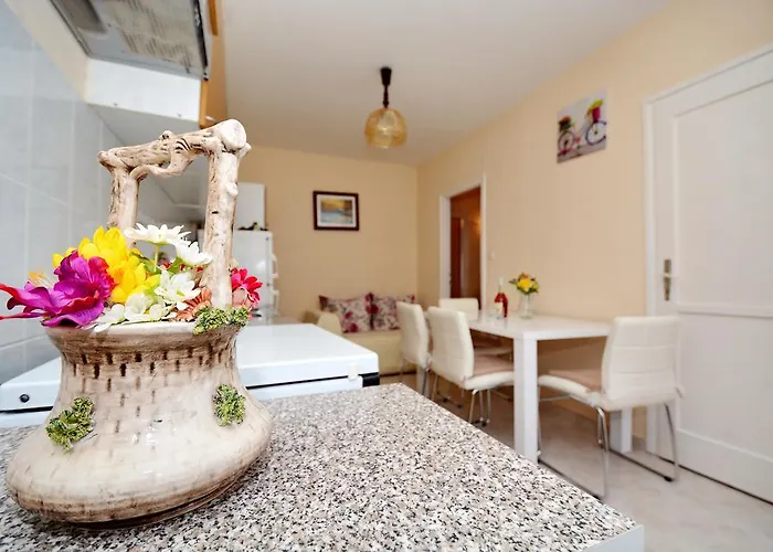 Franko Apartment *