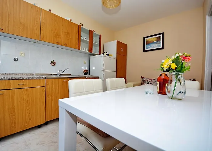 Franko Apartment *